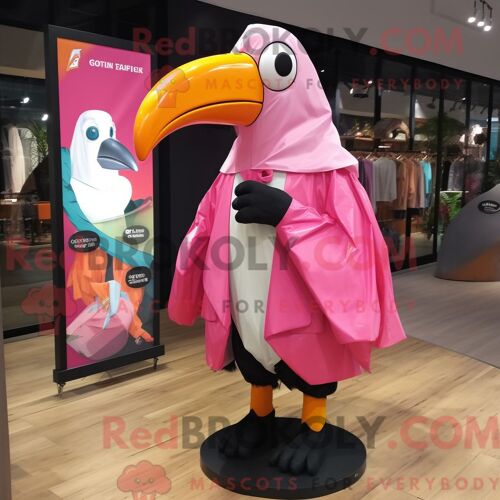 Costume Mascotte Redbrokoly De Toucan Rose Personnage Habillé D Un Imperméable Et De Boucles D Oreilles