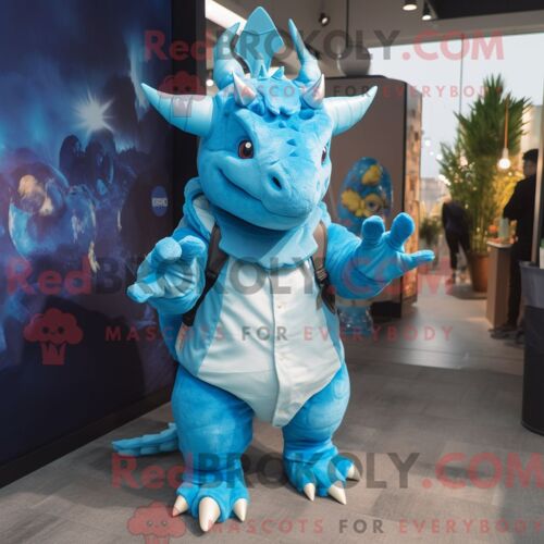 Costume Mascotte Redbrokoly De Triceratops Bleu Ciel Personnage Habillé Avec Une Parka Et Des Pinces À Cheveux