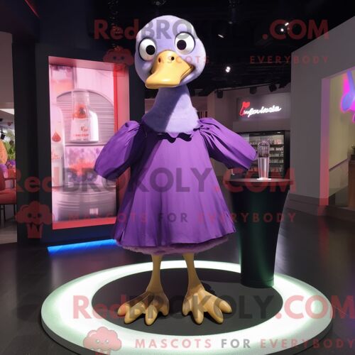 Costume De Mascotte Redbrokoly Gosling Violet Habillé Avec Une Robe De Cocktail Et Des Clips Pour Écharpe
