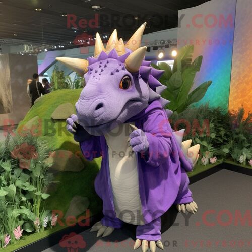 Personnage De Costume De Mascotte Redbrokoly De Triceratops De Lavande Habillé Avec Un Sweat À Capuche Et Des Châles