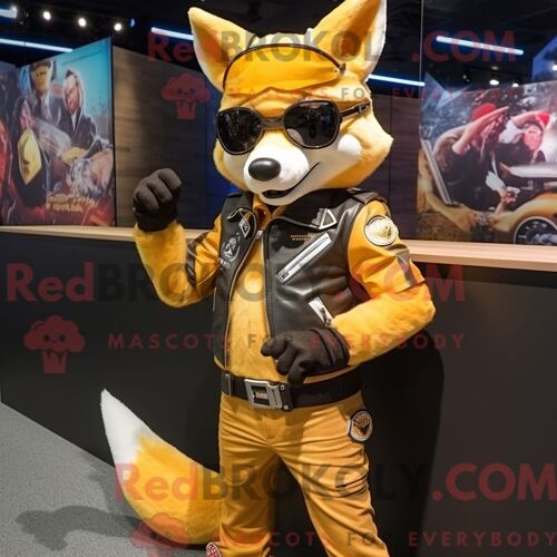 Costume De Mascotte Redbrokoly De Renard Doré Habillé D Une Veste De Moto Et De Sacs Messager
