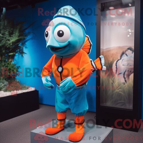 Costume De Mascotte Redbrokoly De Poisson Clown Bleu Ciel Habillé D Un Col Roulé Et D Un Bracelet De Montres