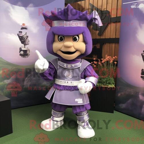 Costume De Mascotte Redbrokoly De Samouraï Lavande Personnage Habillé D Une Chemise De Rugby Et De Lacets De Chaussures
