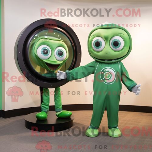Costume De Mascotte Redbrokoly De Paresseux Géant Gris Habillé Avec Un T-Shirt À Manches Longues Et Des Sacs Messager