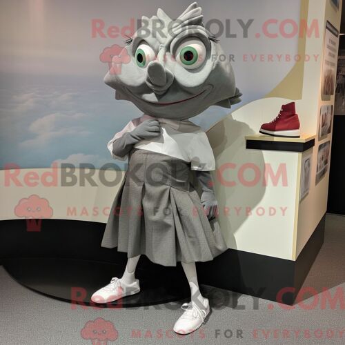 Costume Mascotte Redbrokoly D Âne Beige Habillé D Une Chemise Boutonnée Et De Bretelles