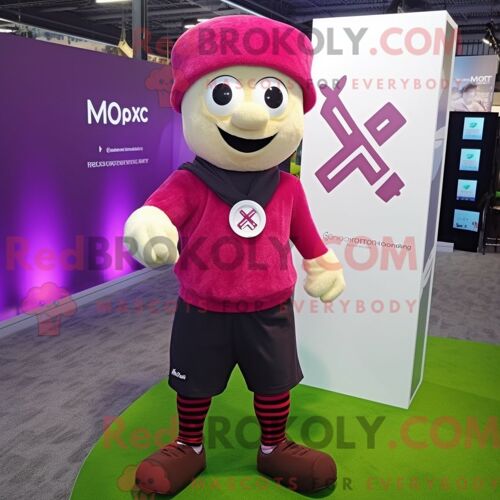 Costume De Mascotte Redbrokoly De Croix Celtique Magenta Personnage Habillé Avec Un Short De Course Et Des Bonnets