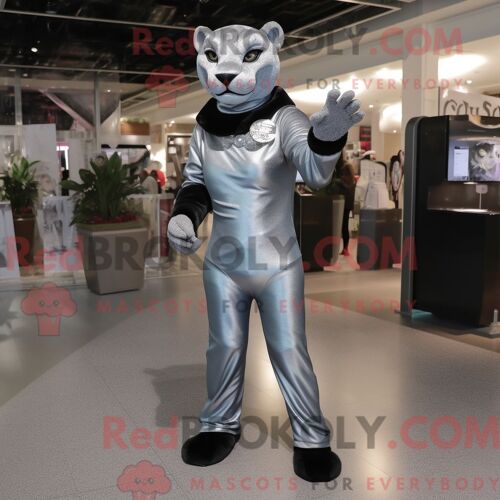 Costume Mascotte Redbrokoly De Panthère D Argent Habillé D Un Manteau Et De Boucles D Oreilles