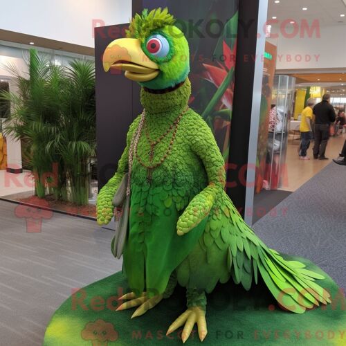 Costume De Mascotte Redbrokoly De Faisan Vert Citron Habillé D Une Robe Longue Et De Bracelets De Cheville