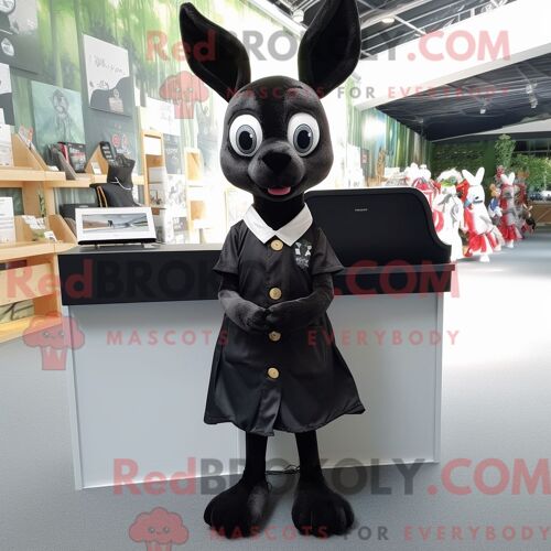Costume De Mascotte Redbrokoly De Chevreuil Noir Habillé D Une Jupe Portefeuille Et De Noeuds Papillons