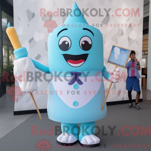 Costume De Mascotte Redbrokoly De Cornet De Crème Glacée Bleu Ciel Habillé Avec Une Jupe Crayon Et Des Bretelles