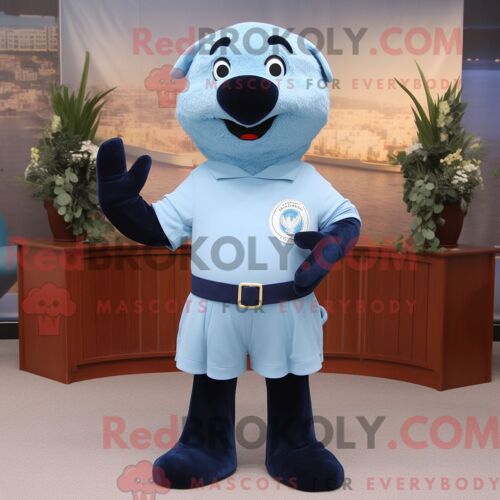 Costume De Mascotte Redbrokoly De Navy Seal Bleu Ciel Habillé D Une Robe Fourreau Et De Pinces À Chaussures