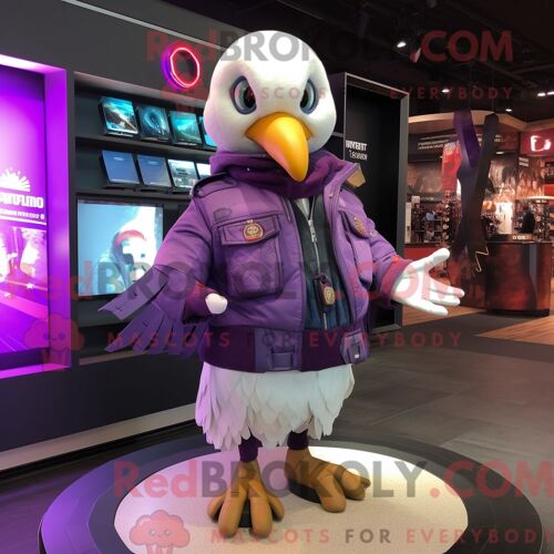 Personnage De Mascotte Redbrokoly De Colombe Violette Habillé D Une Veste De Moto Et D Épingles À Châle