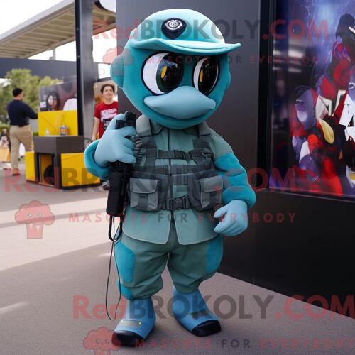 Costume De Mascotte Redbrokoly Para Commando Bleu Sarcelle Habillé Avec Une Robe Trapèze Et Des Bretelles