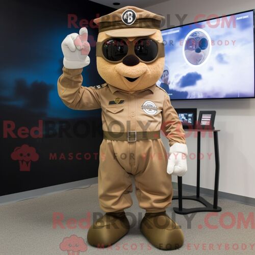 Costume De Mascotte Redbrokoly De Soldat De L Armée De L Air Marron Habillé D Un Pantalon Capri Et De Bracelets De Cheville