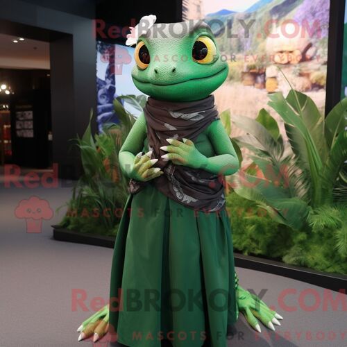 Costume De Mascotte Redbrokoly De Lézard Vert Forêt Personnage Habillé Avec Une Jupe Longue Et Des Broches