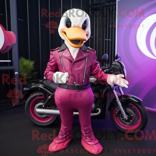 Costume De Mascotte Redbrokoly Magenta Swan Habillé Avec Une Veste De Moto Et Des Noeuds Papillons