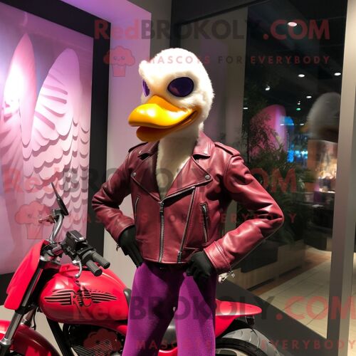 Costume De Mascotte Redbrokoly Magenta Swan Habillé Avec Une Veste De Moto Et Des Noeuds Papillons