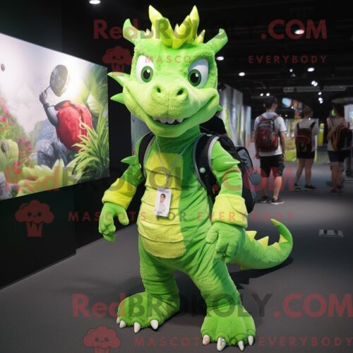 Costume De Mascotte Redbrokoly De Dragon Vert Citron Habillé D Un T-Shirt Graphique Et De Sacs À Dos