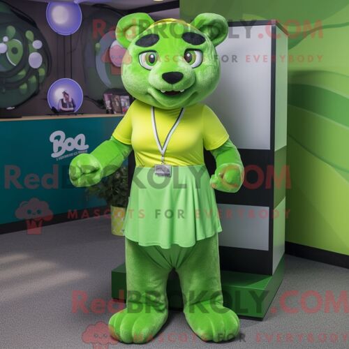 Costume Mascotte Redbrokoly Puma Vert Citron Personnage Habillé Avec Une Robe Midi Et Des Bracelets