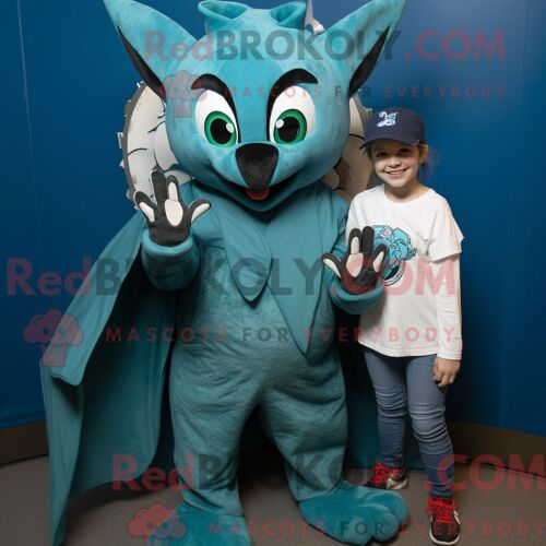 Costume Mascotte Redbrokoly De Chauve-Souris Bleu Sarcelle Habillé D Un Jean Maman Et De Bagues