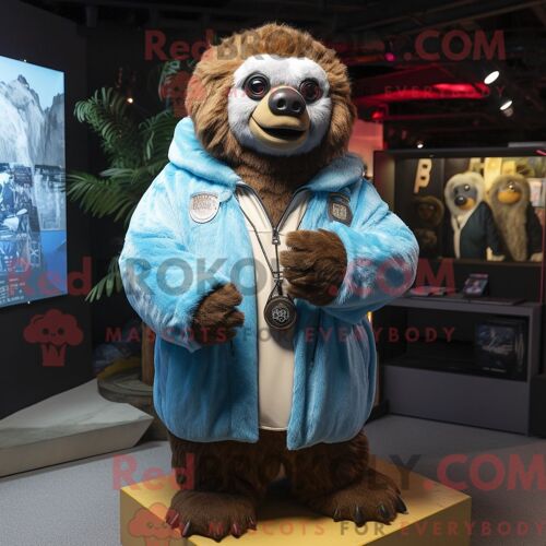 Costume De Mascotte Redbrokoly De Paresseux Géant Bleu Ciel Habillé Avec Un Blouson Aviateur Et Des Colliers