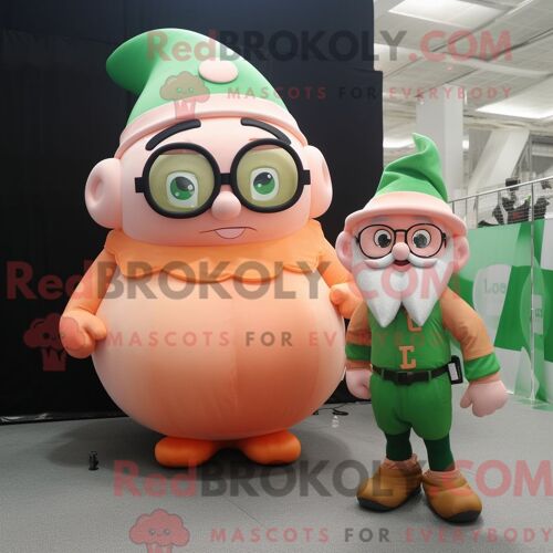 Costume De Mascotte Redbrokoly De Peach Leprechaun Habillé Avec Un Débardeur Et Des Lunettes