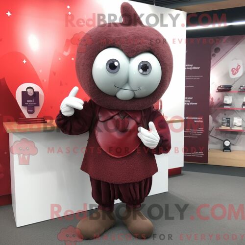 Costume Mascotte Redbrokoly De Maroon Heart Personnage Habillé Avec Un Cardigan Et Des Boucles D Oreilles
