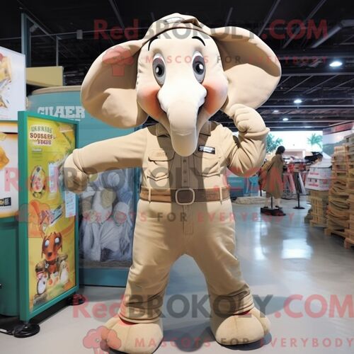 Costume De Mascotte Redbrokoly D Éléphant Beige Personnage Habillé D Une Salopette Et De Bracelets
