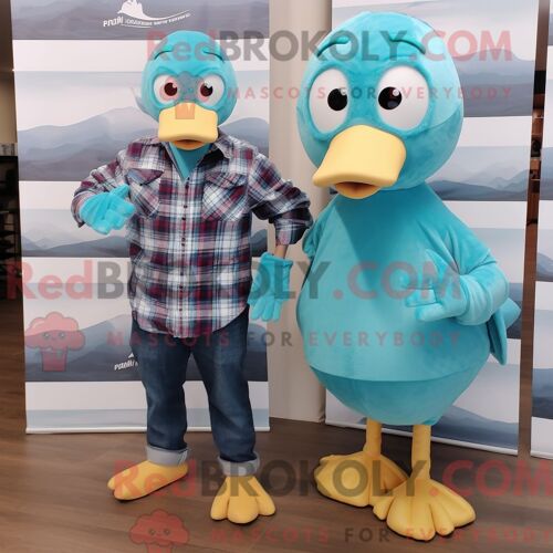 Costume Mascotte Redbrokoly De Narval Blanc Personnage Habillé Avec Une Barboteuse Et Des Mitaines