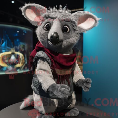 Costume Mascotte Redbrokoly Aye-Aye Gris Habillé D Un Col Roulé Et De Châles
