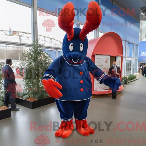 Personnage De Costume De Mascotte Redbrokoly De Homard Bleu Marine Habillé Avec Une Jupe Trapèze Et Des Mitaines