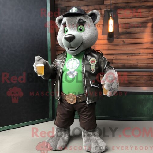 Personnage De Costume De Mascotte Redbrokoly De Bière Verte Grise Habillé D Une Veste En Cuir Et D Épinglettes