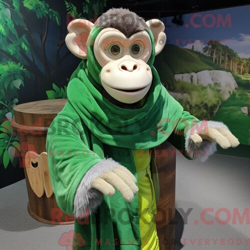 Costume Mascotte Redbrokoly De Singe Vert Personnage Habillé Avec Une Blouse Et Des Châles