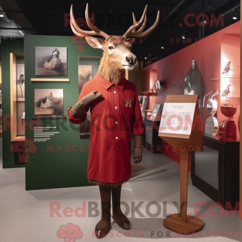 Costume De Mascotte Redbrokoly D Élan Irlandais Rouge Habillé D Une Robe Droite Et De Boutons De Manchette