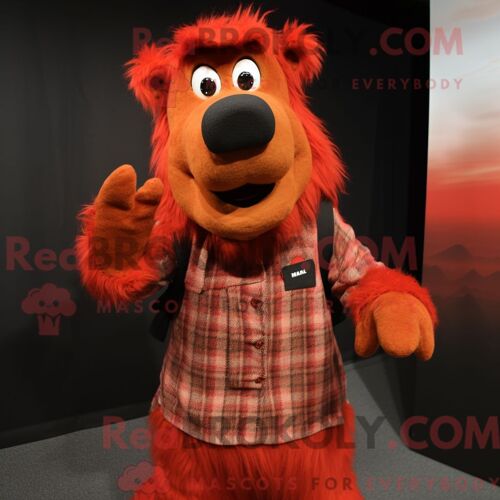 Personnage De Costume De Mascotte Redbrokoly Purple Arrow Of Love Habillé Avec Un Pantalon Habillé Et Des Écharpes