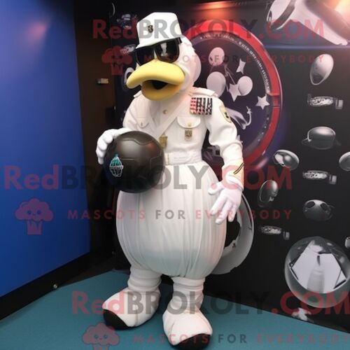 Personnage De Costume De Mascotte Redbrokoly Du Special Air Service Blanc Habillé D Une Robe De Bal Et De Pochettes