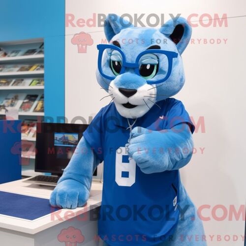 Personnage De Costume De Mascotte Redbrokoly De Lapin Sauvage Rouge Habillé Avec Des Clips De Gilet Et D Écharpe