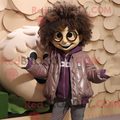 Costume De Mascotte Redbrokoly De Raisin Beige Habillé D Une Veste En Cuir Et De Pinces À Cheveux