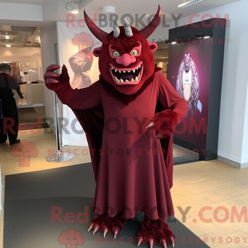 Costume De Mascotte Redbrokoly De Diable Marron Habillé Avec Une Robe De Soirée Et Des Épingles À Cravate