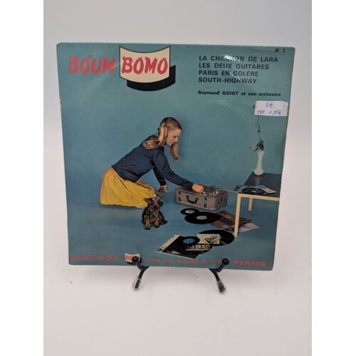 Vinyle 45 Tours Boum Bomo : La Chanson De Lara / Les Deux Guitares… (Raymond Guiot) En Fourreau