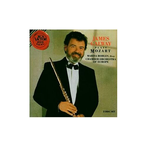 Plays Mozart