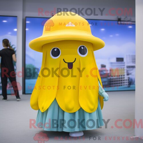 Mascotte Redbrokoly De Méduse Jaune Personnage Habillé Avec Une Robe Droite Et Des Chapeaux