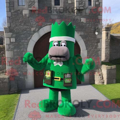 Costume De Mascotte Redbrokoly De Château Irlandais Vert Forêt Habillé D Un Pull Et De Lacets De Chaussures