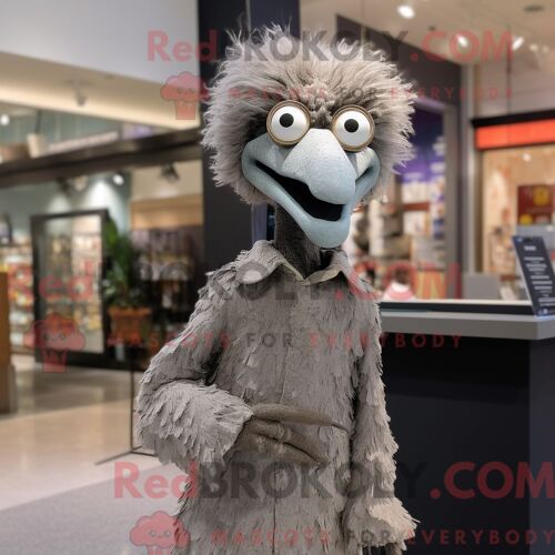 Costume De Mascotte Redbrokoly De Pigeon Voyageur Argenté Habillé D Un Short Cargo Et De Lunettes De Lecture