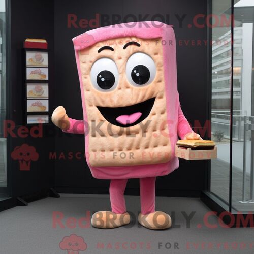 Personnage De Costume De Mascotte Redbrokoly De Sandwich Au Fromage Grillé Rose Habillé Avec Un Col Roulé Et Des Bonnets