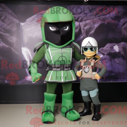 Costume De Mascotte Redbrokoly De Cyan Sow Habillé D Une Chemise En Flanelle Et De Sacs À Main