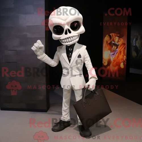 Personnage De Costume De Mascotte Redbrokoly De Crâne Blanc Habillé D Un Costume Et De Sacs Fourre-Tout