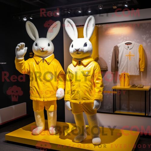 Costume De Mascotte Redbrokoly De Stégosaure Rose Personnage Habillé Avec Une Jupe Trapèze Et Des Mitaines