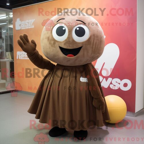 Costume De Mascotte Redbrokoly De Soupe Miso Marron Habillé D Une Robe De Bal Et D Enveloppements