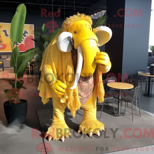 Costume De Mascotte Redbrokoly De Mammouth Jaune Citron Personnage Habillé Avec Un Jean Boyfriend Et Des Épingles De Châle